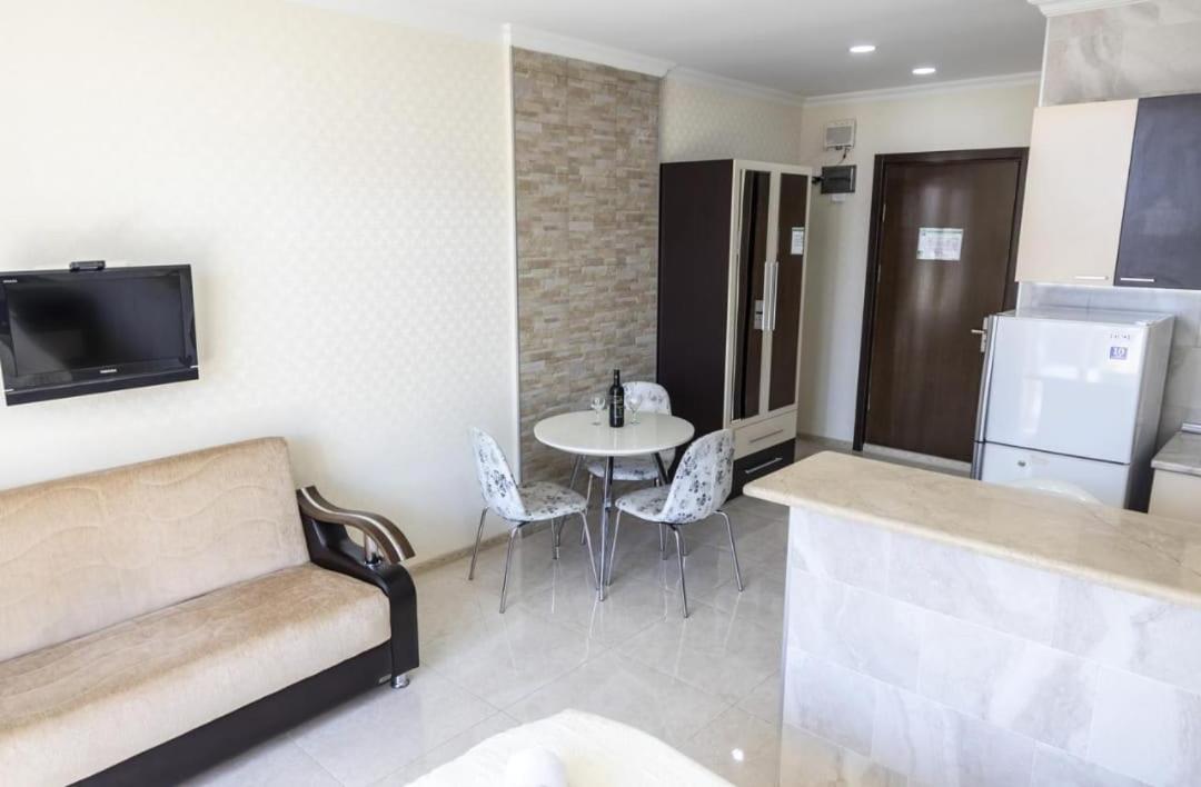 Apartment Orbi Lux Batumi Exterior photo